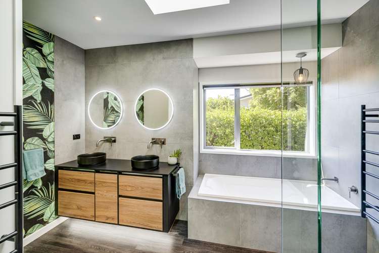 7 Balmoral Street Taradale_12