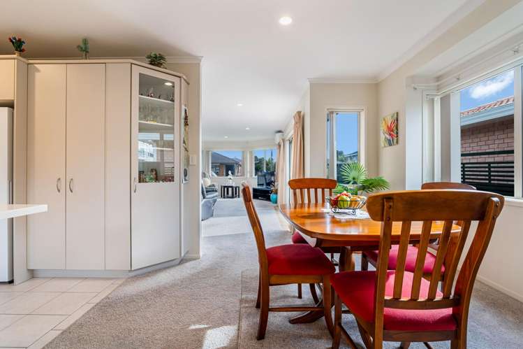 15 Alice Avenue Orewa_11