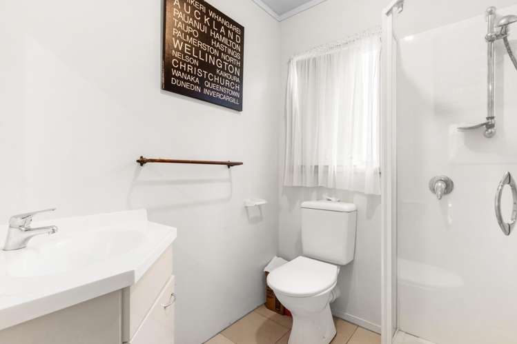 55 Shelly Bay Road Beachlands_20