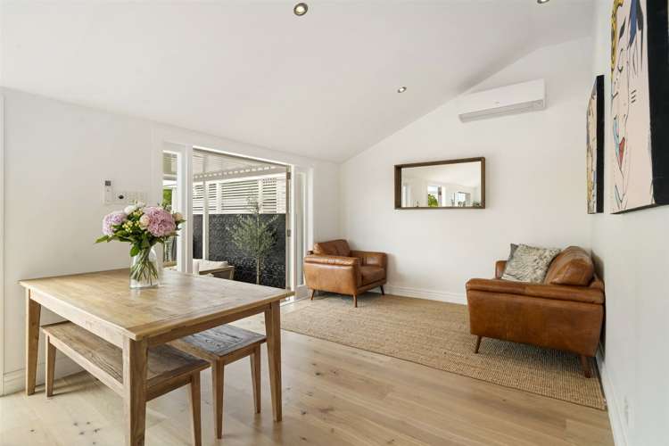 6 Lake Road Devonport_7