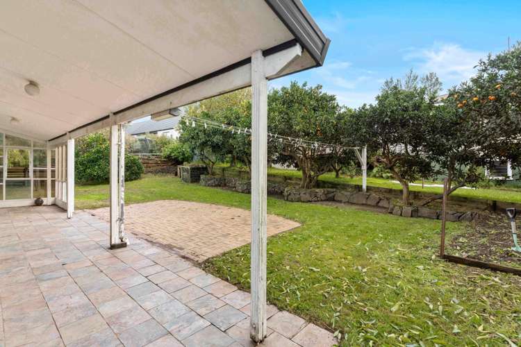 53 Heron Avenue East Matua_23