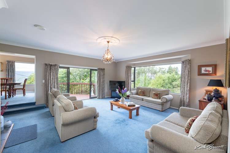 18 Crestview Grove Belmont_5