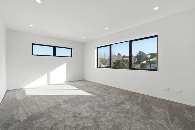 54 Athena Drive Totara Vale_6