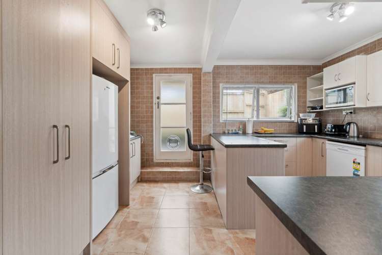9 & 9A Malvina Place Bucklands Beach_16