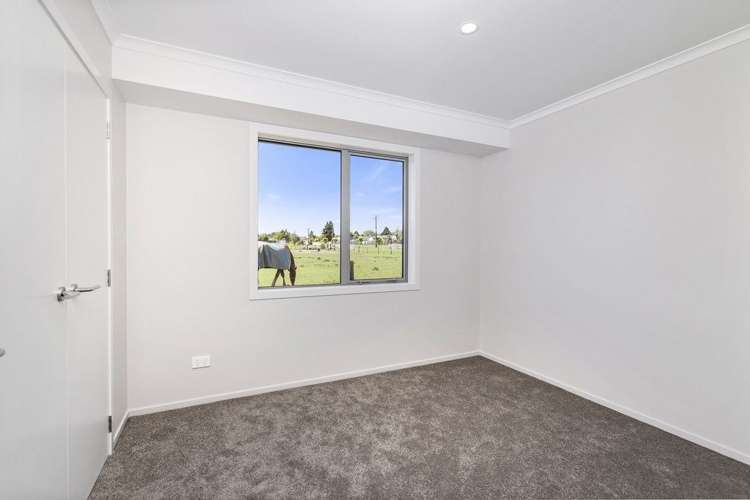 14 Twain Crescent Owhata_7