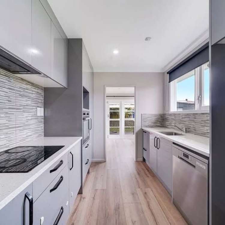 22 Friesian Drive Mangere_3