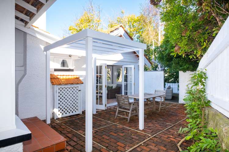 7 Cobden Lane Bluff Hill_13