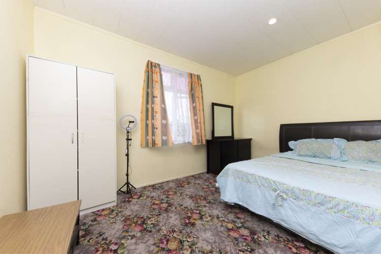 129 Mount Smart Road Onehunga_10