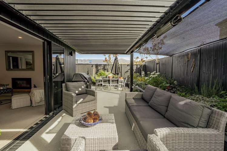 2 Magnum Drive Cromwell_24