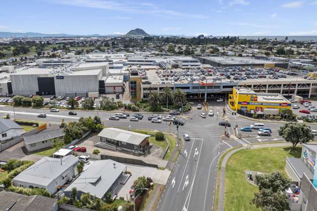 2 Gloucester Road Mt Maunganui_2