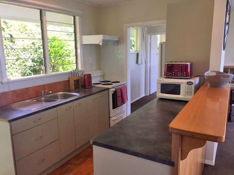 3 Grenville Terrace Moana_11