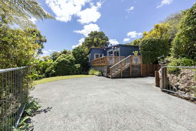 30 Piha Road Piha_4