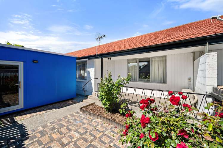 2/345 Cashel Street Linwood_2