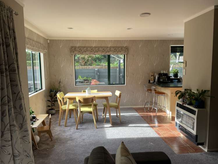 19 Logan Way Kelvin Grove_2