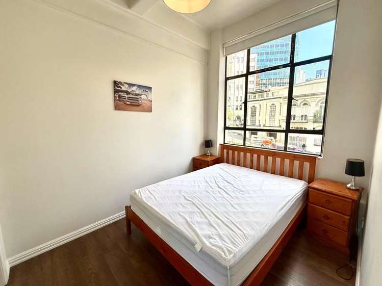 3F/22 Emily Place 10015_5