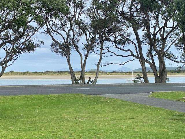 Comfortable on the Coast