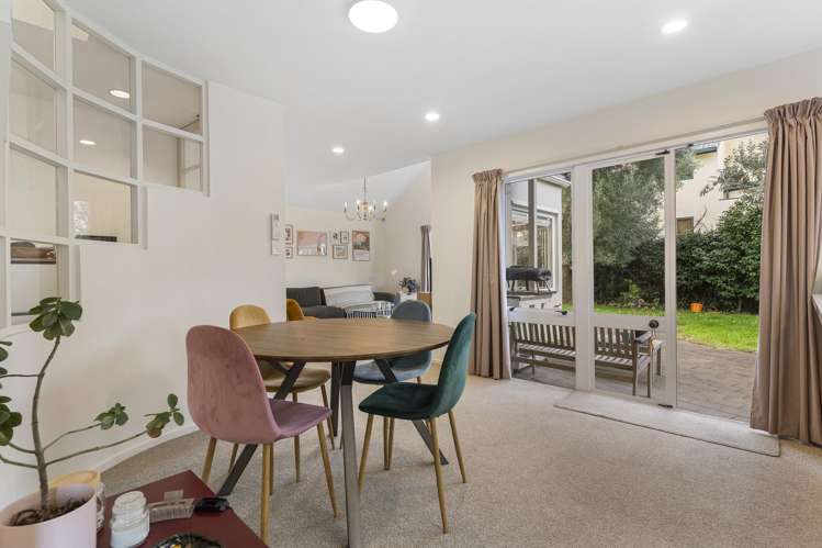 38 & 38A Te Arawa Street Orakei_18