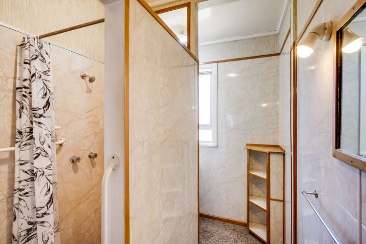 26 Lee Road Taradale_18