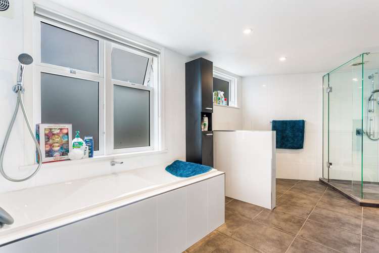 15 Divich Avenue Te Atatu South_14