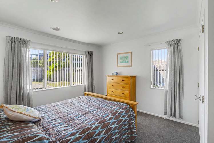 127 Milne Drive Paraparaumu_38