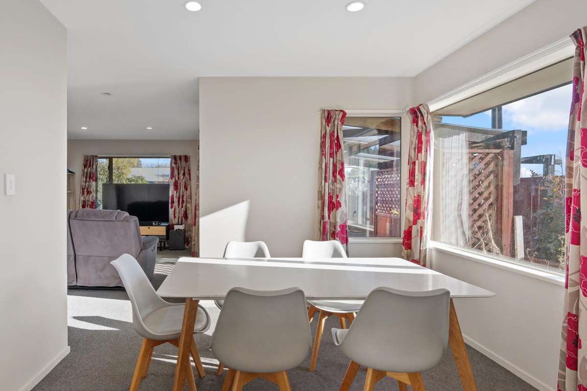 1 Oakden Drive_1