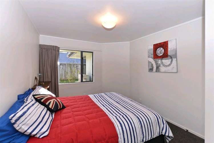 16 Middlebank Drive Richmond_5