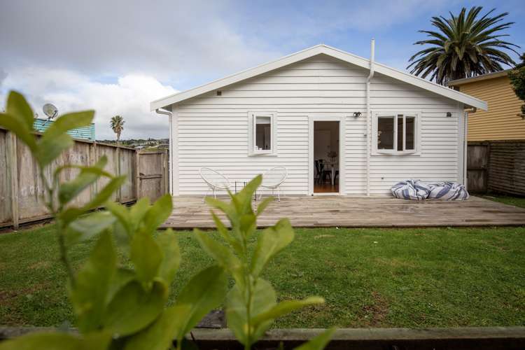 22 Government Road Raglan_11