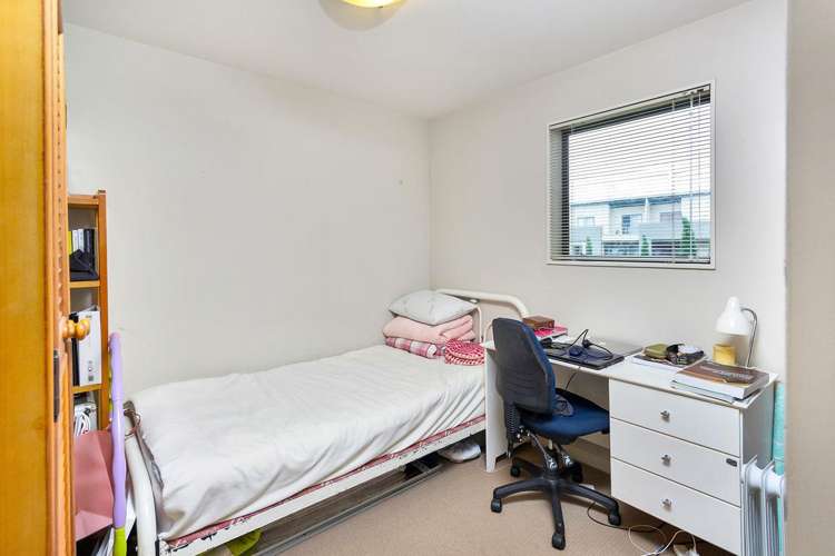 2a/20 Morning Star Place Mount Albert_12