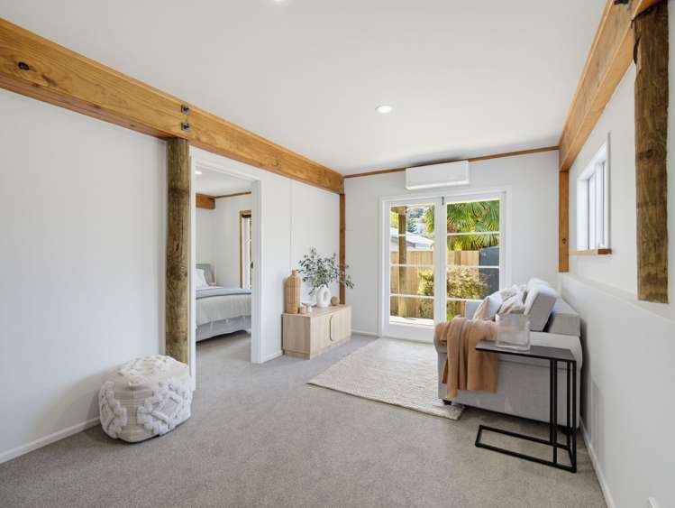 63 Gledstane Road Stanmore Bay_12