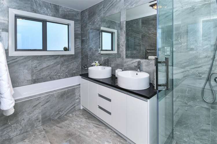 7 Portofino Point Karaka_15