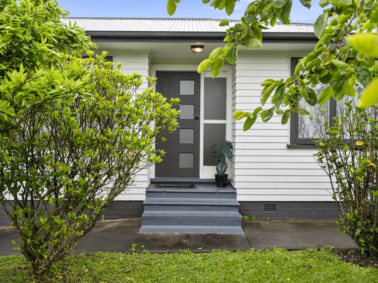 11 Adams Road Manurewa_15