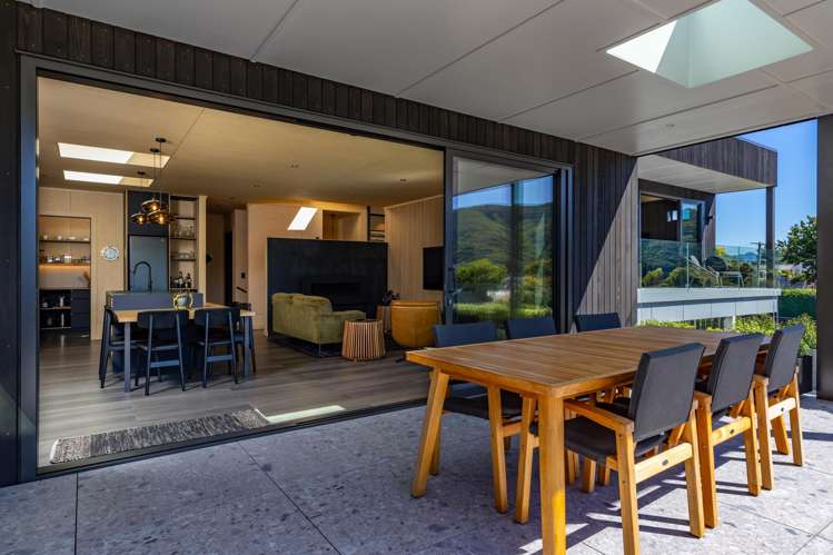 2 Whaitere Place Picton_24