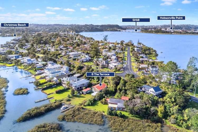 6 The Terrace Herald Island_22