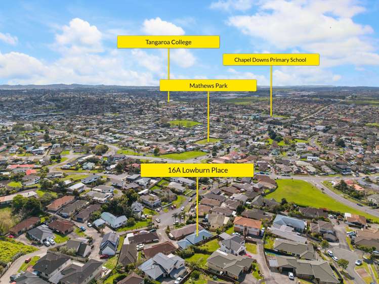 16a Lowburn Place Clover Park_12