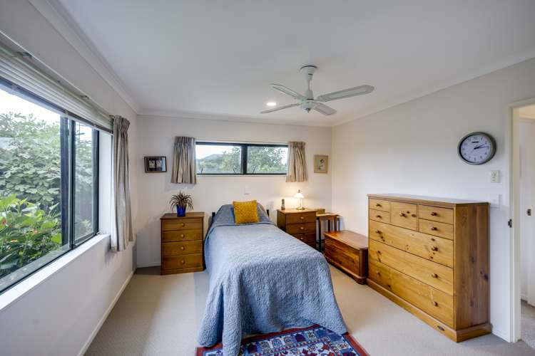 56 Kensington Drive Taradale_11