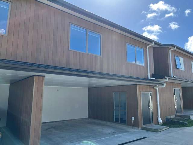 2/10 Gazeley Avenue Silverdale_1