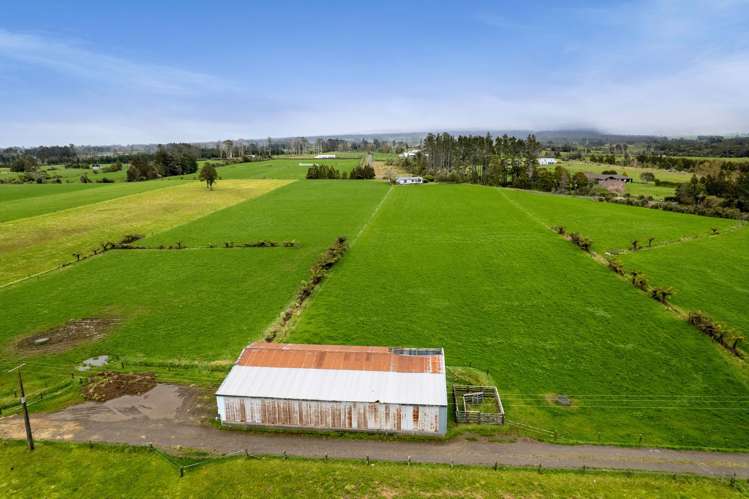 202 Alfred Road Egmont Village_18