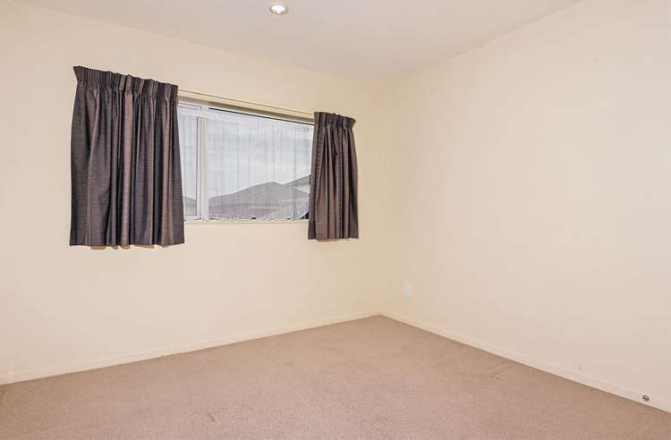 34 Pate Crescent Favona_5