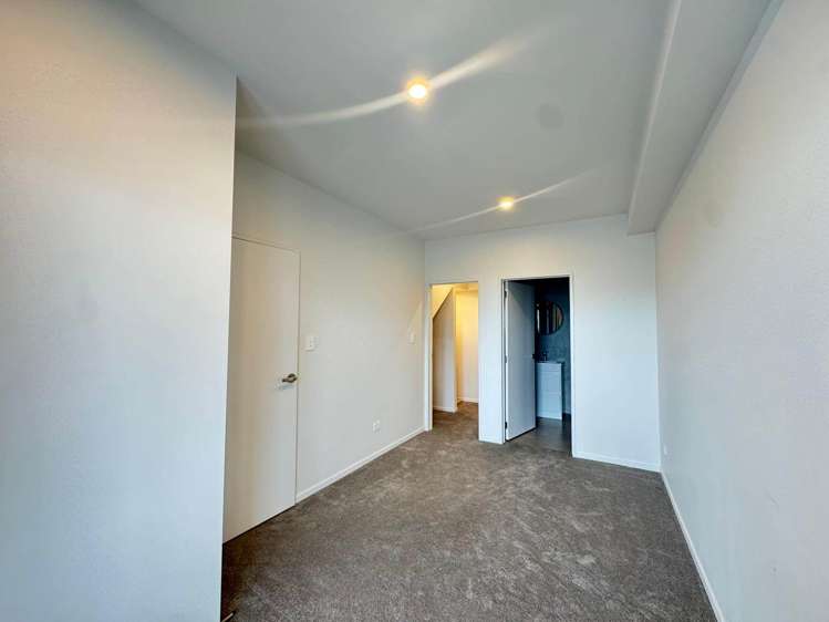 6/735 East Coast Road Browns Bay_5