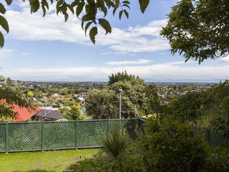 33 Whaka Terrace Huntsbury_9