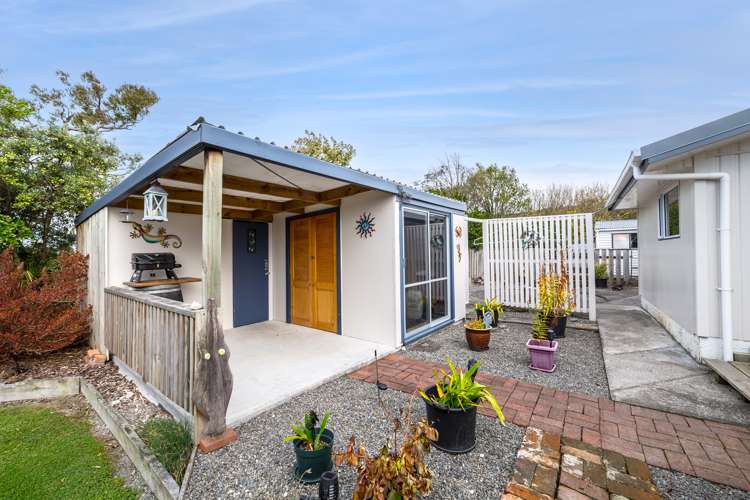 34 William Benton Street Featherston_20