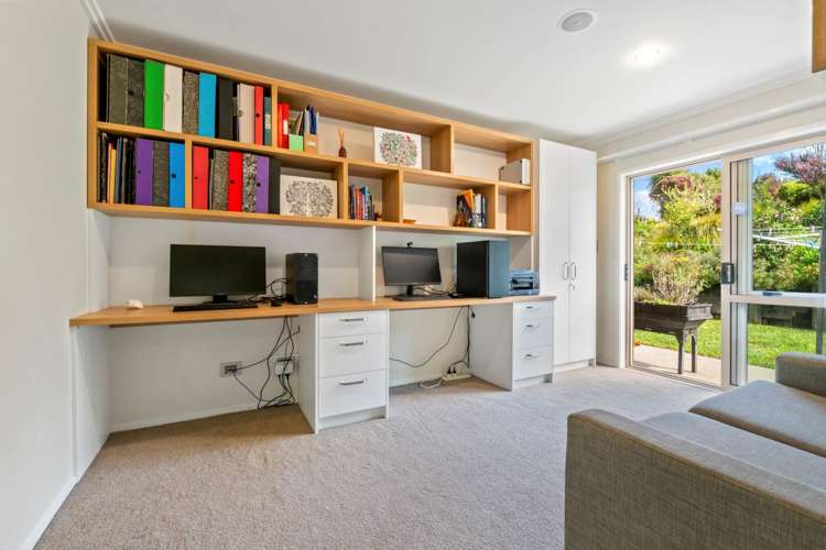 99 Whangaparaoa Road Red Beach_24