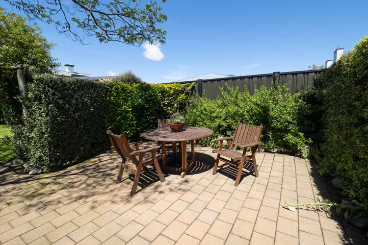 96 Middle Road Allenton_36