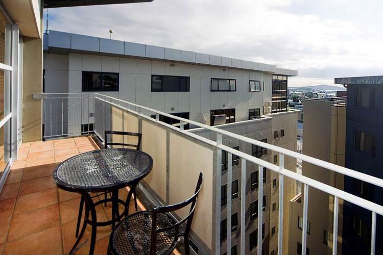 13E/82 Wakefield Street City Centre_2