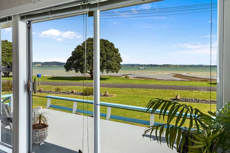 12a Waikaraka Beach Road Tamaterau_9