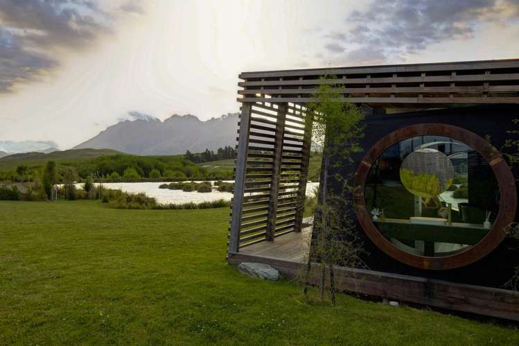 18 and 20 Woolshed Road Jacks Point_21