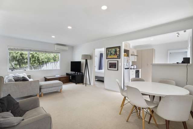4B Kenneth Hopper Place Manly_4