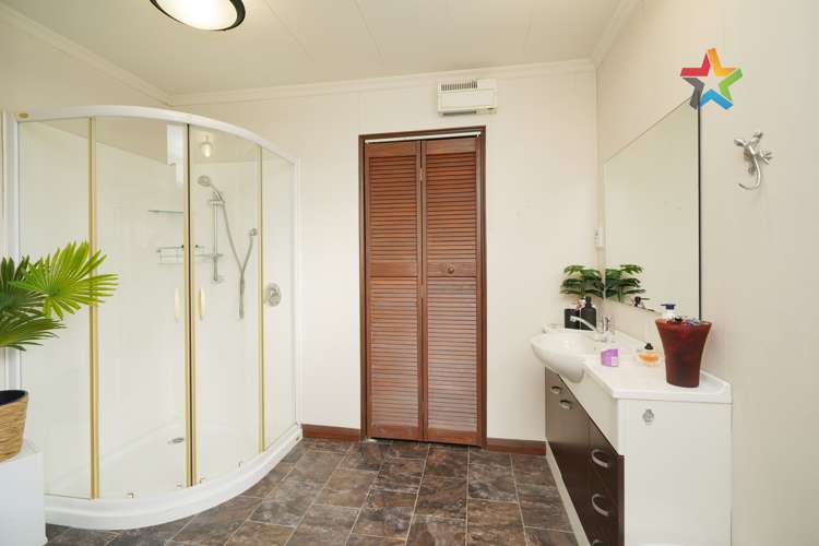 220 Mill Road South Seaward Bush_13