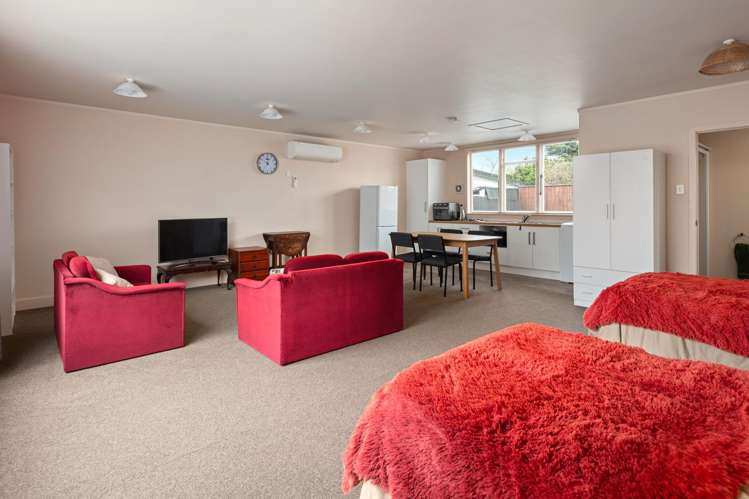 28 Lytton Road Riverdale_17