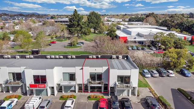 6f Sir William Pickering Drive Burnside_1